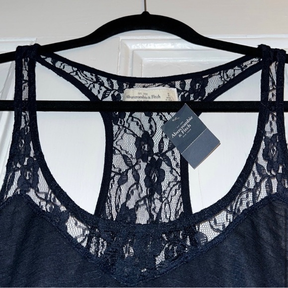 Abercrombie & Fitch Top - Picture 4 of 4